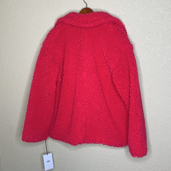UGG Gertrude Short Teddy Coat NWT - Picture 8 of 10
